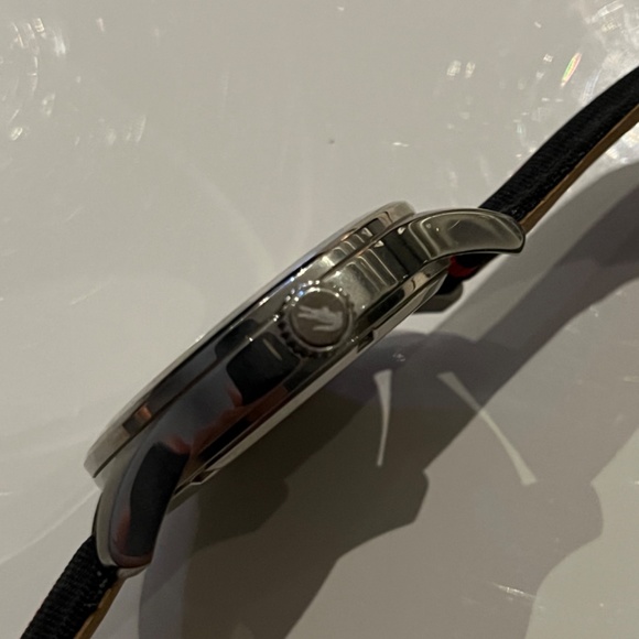 Men’s Lacoste Watch - Picture 2 of 6